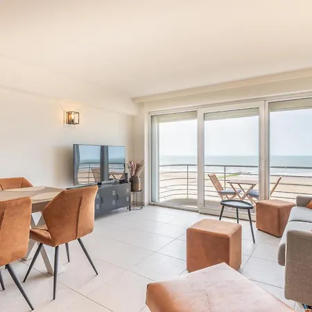 Beautiful With Sea Views And Parking Ostend