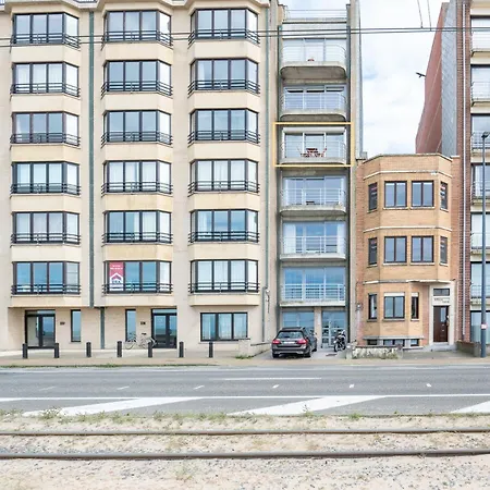 Apartment Beautiful With Sea Views And Parking *